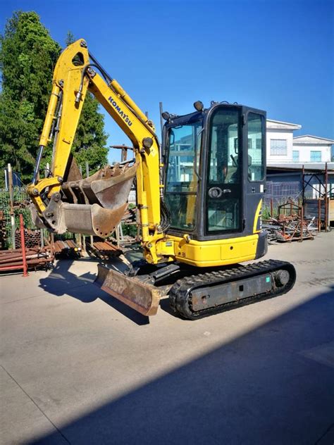 komatsu 50 mini excavator|komatsu mini excavators build price.